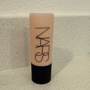 NARS Foundation in Mont Blanc Light 2